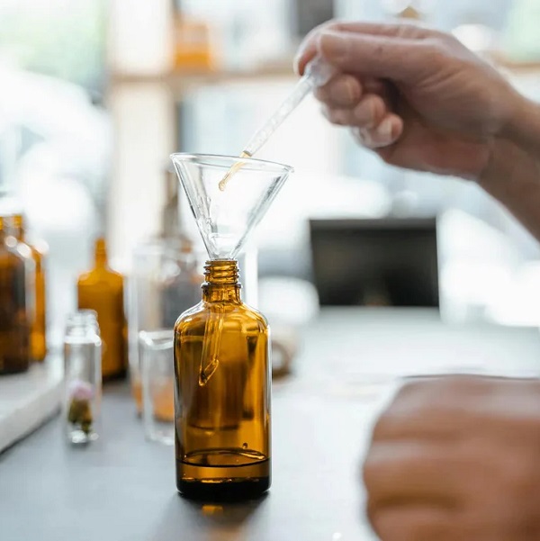 فیکساتور الکل اعلا عطرسازی perfumery alcohol